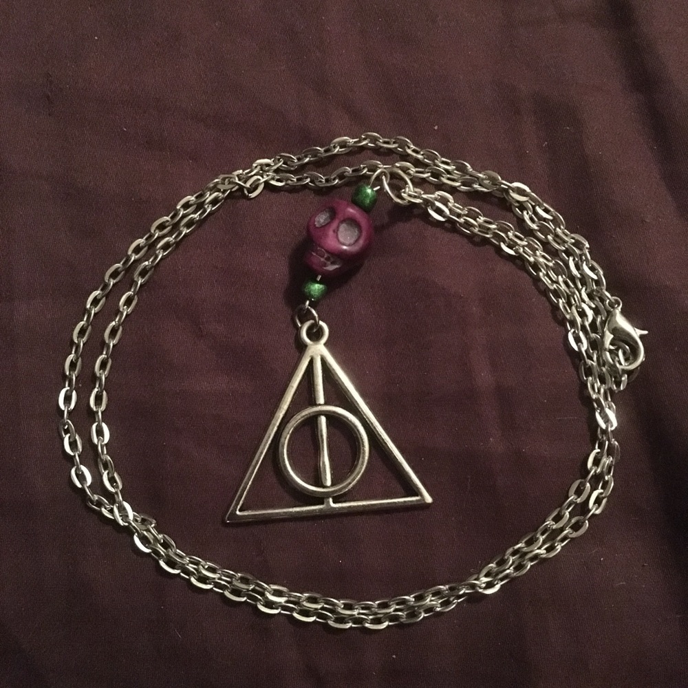 New Harry Potter Deathly Hallows necklace